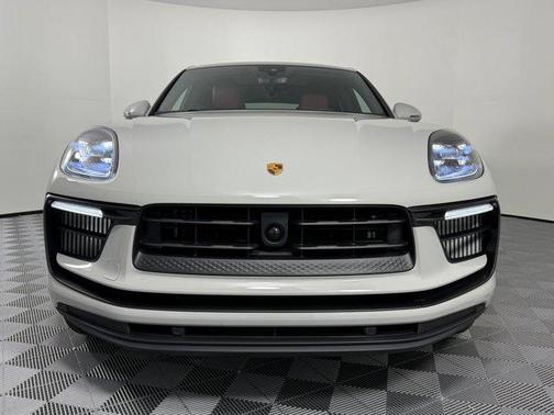 2026 Porsche Macan S