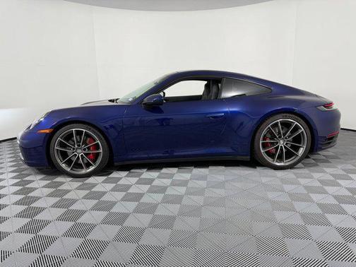 2020 Porsche 911 Carrera 4S