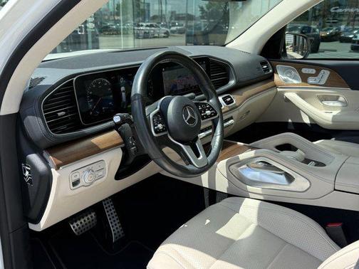 2022 Mercedes-Benz GLS 450 4MATIC