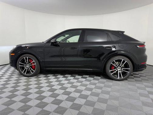 2026 Porsche Cayenne Cayenne Turbo E-Hybrid