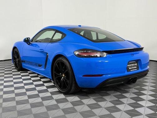 2025 Porsche 718 Cayman Style Edition