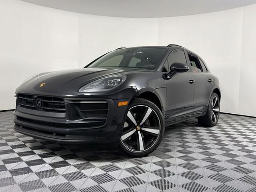 Black 2023 Porsche Macan Macan