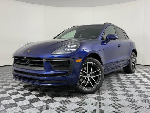 2026 Porsche Macan AWD