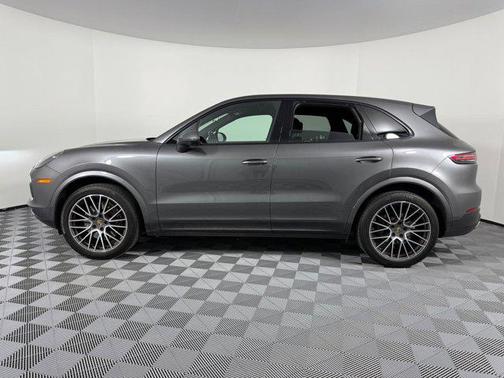 2021 Porsche Cayenne Cayenne