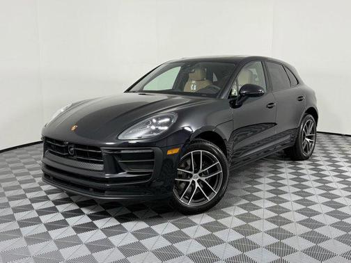 2026 Porsche Macan AWD