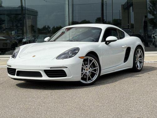 2024 Porsche 718 Cayman Style Edition