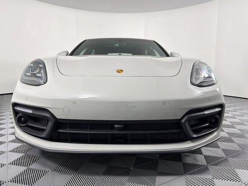 Volcano Grey Metallic 2021 Porsche Panamera 4S