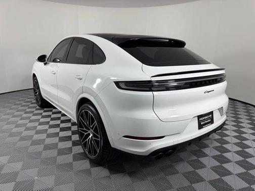 2024 Porsche Cayenne Coupe