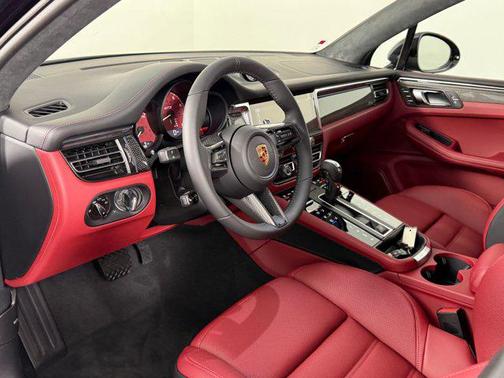 2026 Porsche Macan GTS