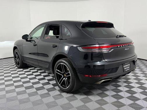 2021 Porsche Macan AWD