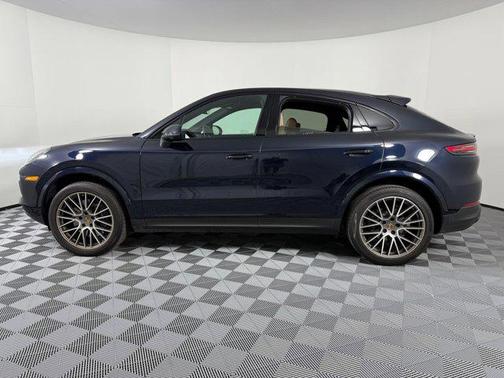 2022 Porsche Cayenne Platinum Edition