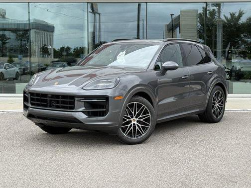 2025 Porsche Cayenne AWD
