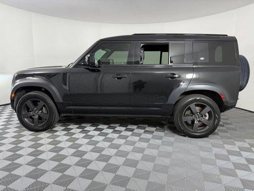 2022 Land Rover Defender 110 X-Dynamic HSE