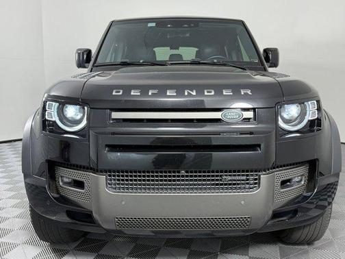2022 Land Rover Defender 110 X-Dynamic HSE