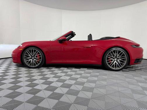 2023 Porsche 911 Carrera 4S Cabriolet