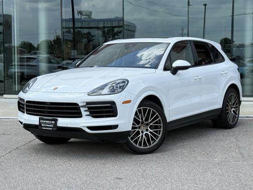 2023 Porsche Cayenne Platinum Edition