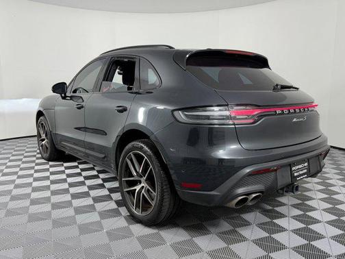 2023 Porsche Macan S