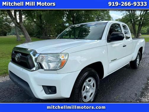 2013 Toyota Tacoma Base