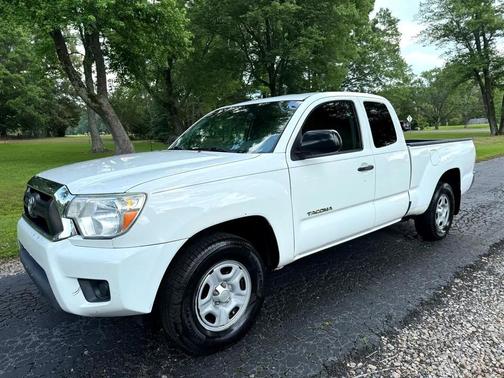 2013 Toyota Tacoma Base