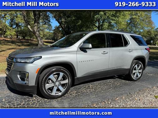 2023 Chevrolet Traverse LT Leather