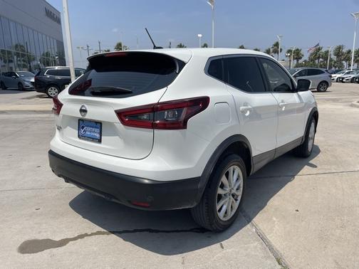 2020 Nissan Rogue Sport S