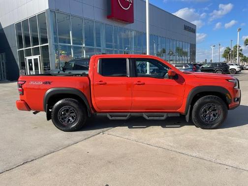 2025 Nissan Frontier PRO-4X