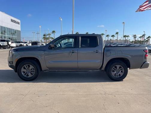 2025 Nissan Frontier SV