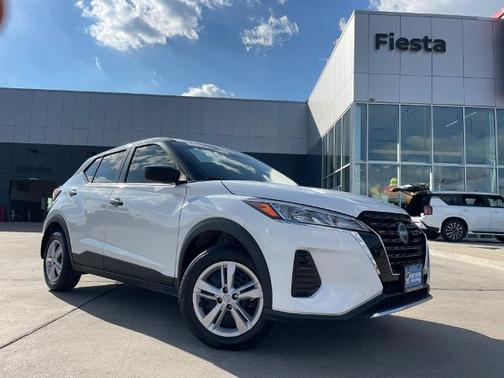 2025 Nissan Kicks Play S