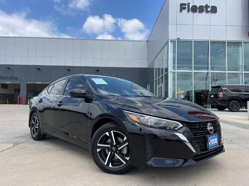 Black 2024 Nissan Sentra SV