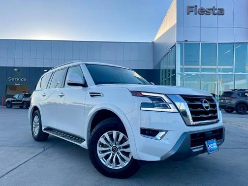 2024 Nissan Armada SV