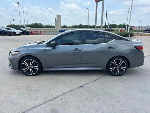 Gun Metallic 2023 Nissan Sentra SR