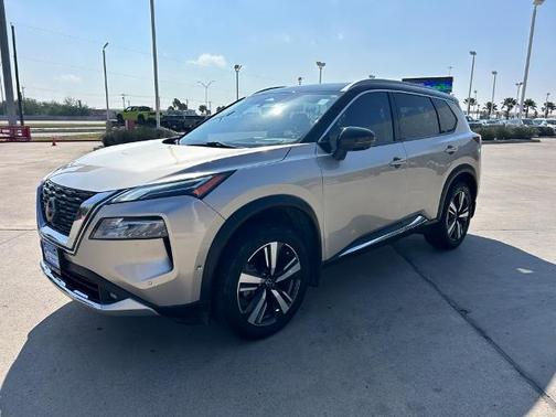 2022 Nissan Rogue Platinum