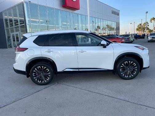 2024 Nissan Rogue Platinum