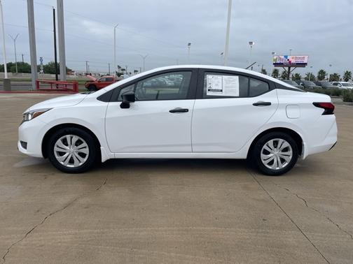 2024 Nissan Versa 1.6 S