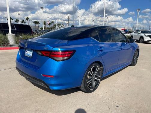 2022 Nissan Sentra SR