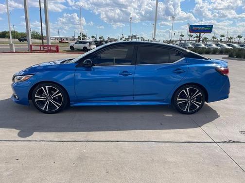 2022 Nissan Sentra SR