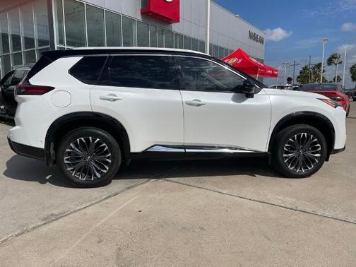 2024 Nissan Rogue Platinum