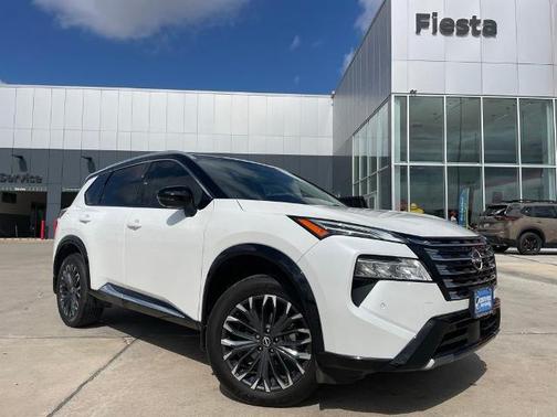 2024 Nissan Rogue Platinum