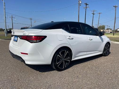 2022 Nissan Sentra SR