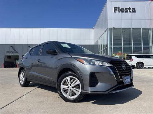 2023 Nissan Kicks S