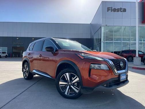 Orange / Black 2021 Nissan Rogue SL