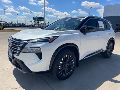 2024 Nissan Rogue Platinum
