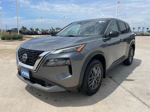 Gun Metallic 2023 Nissan Rogue S