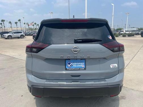 Boulder Gray Metallic 2026 Nissan Rogue SV