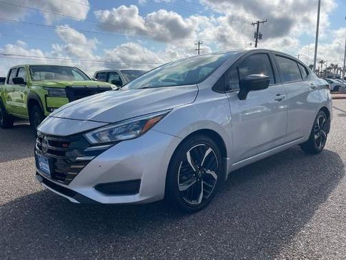 Brilliant Silver Metallic 2024 Nissan Versa 1.6 SR