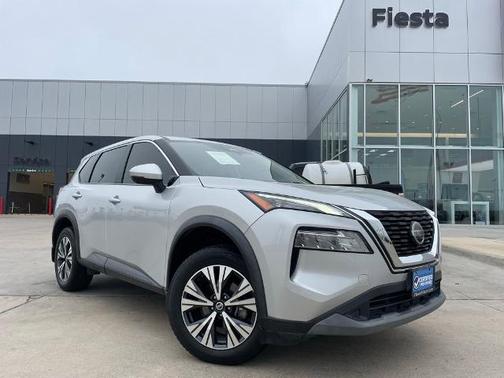 Brilliant Silver Metallic 2021 Nissan Rogue SV