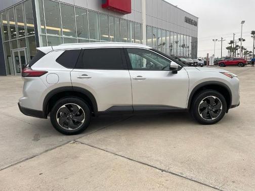 Brilliant Silver Metallic 2025 Nissan Rogue SV