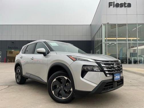 Brilliant Silver Metallic 2025 Nissan Rogue SV