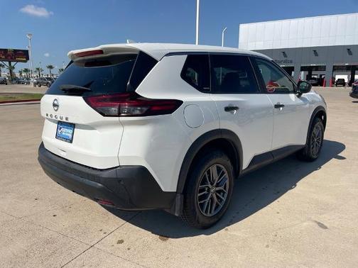 2021 Nissan Rogue S