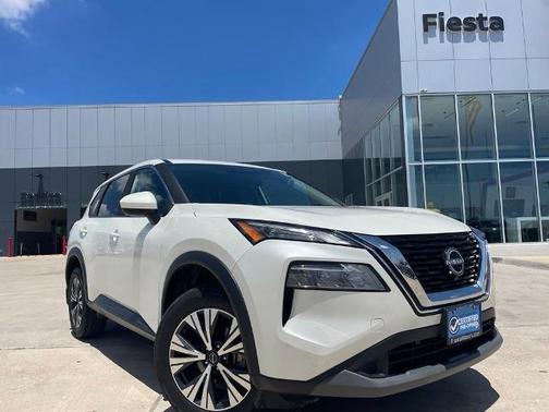 White 2023 Nissan Rogue SV